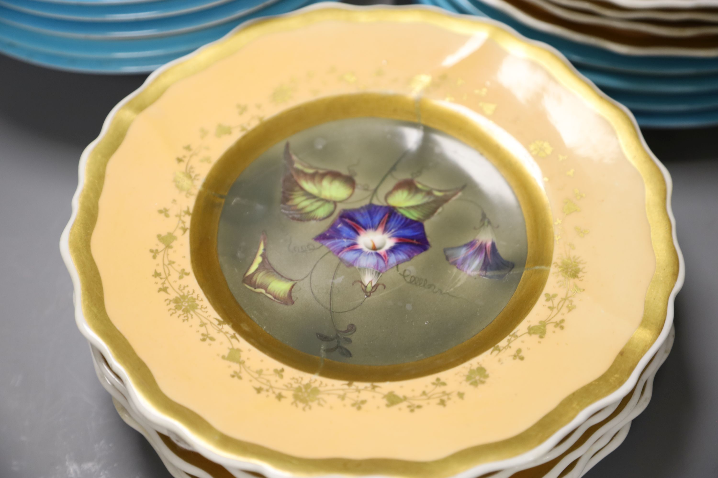 A 19th century Worcester botanical part dessert service ( 9-pce) and a Paris porcelain botanical part dessert service (9-pce, wear to g